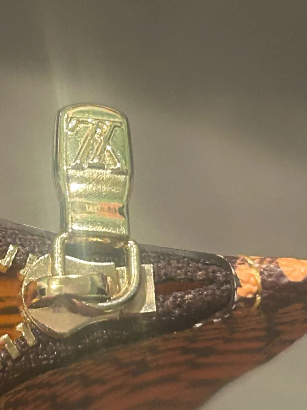 Louis Vuitton Brown Monogram Dot Cosmetic Pouch Louis Vuitton Yayoi Kusama - Picture 10 of 10